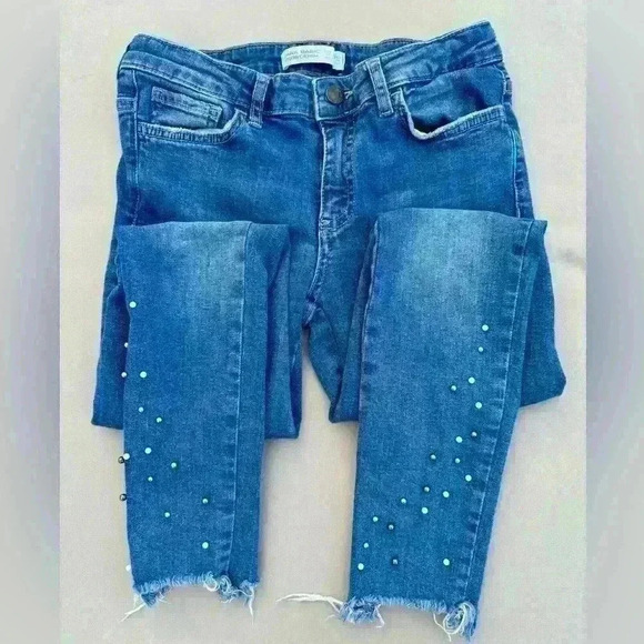 Zara Basic Z1975 Denim Skinny Jeans w/Pearl Enhancement on hem - Picture 9 of 11
